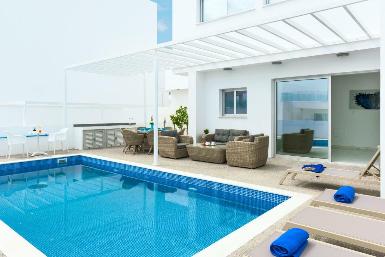 Villa Roberta Ayia Napa Eksteriør billede